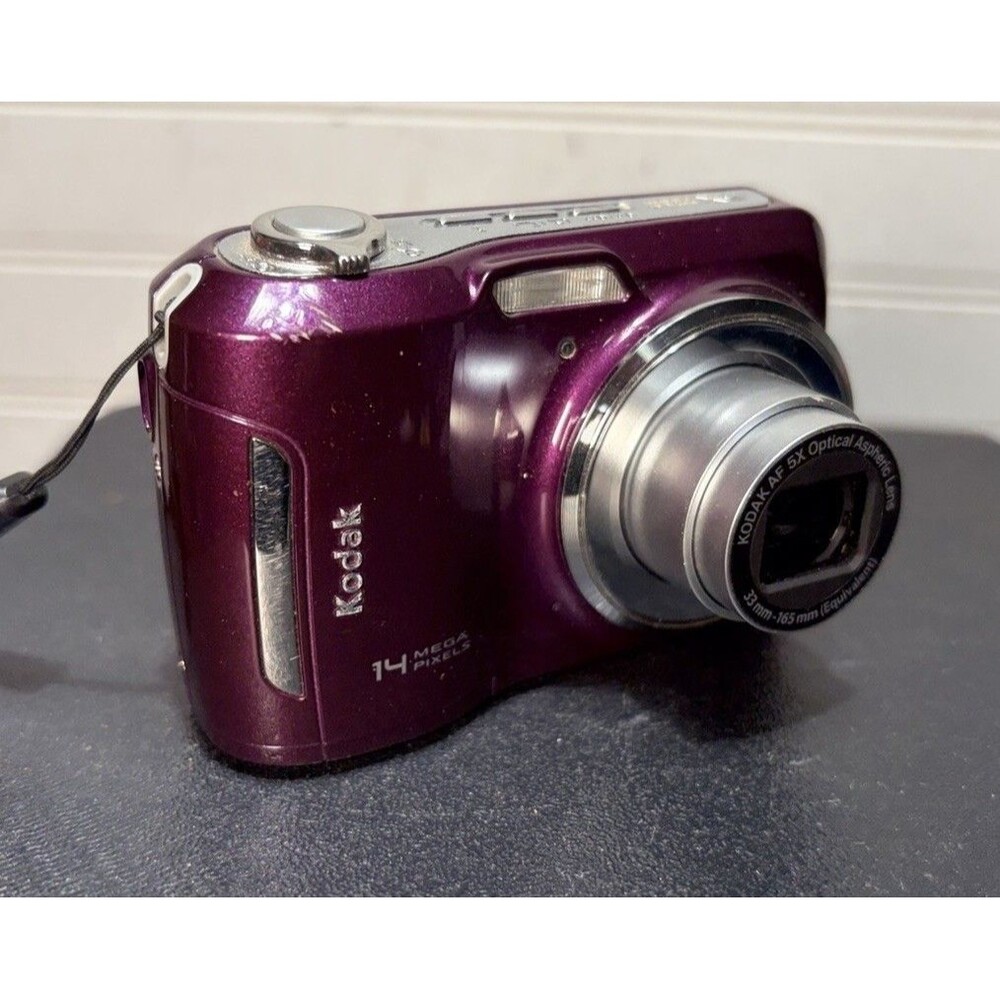 Kodak EasyShare C195 14MP Purple Digital Camera 5x Optical Zoom TESTED